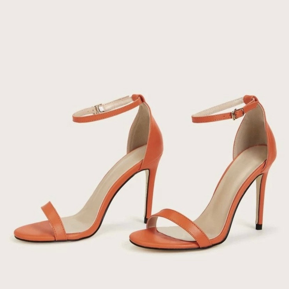Shoes (never worn)